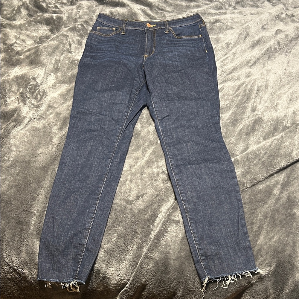 Universal Thread Dark Blue high rise skinny jeans size 8